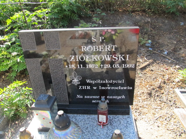 Robert Ziółkowksi 1972 Inowrocław - Grobonet - Wyszukiwarka osób pochowanych