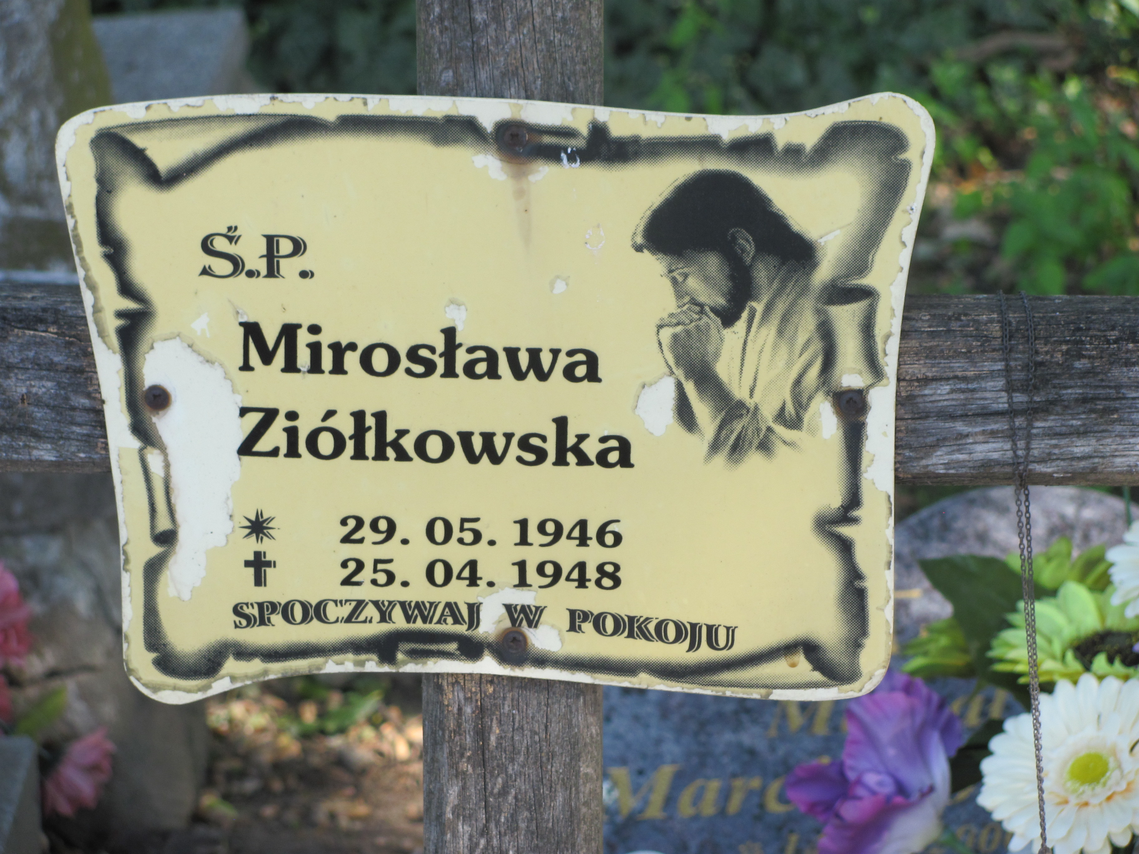 Mirosława Ziółkowska 1946 Inowrocław - Grobonet - Wyszukiwarka osób pochowanych