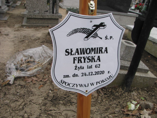 Sławomira Fryska 1958 Inowrocław - Grobonet - Wyszukiwarka osób pochowanych