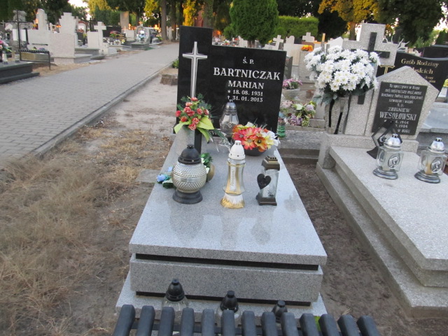 Grób Marian Bartniczak