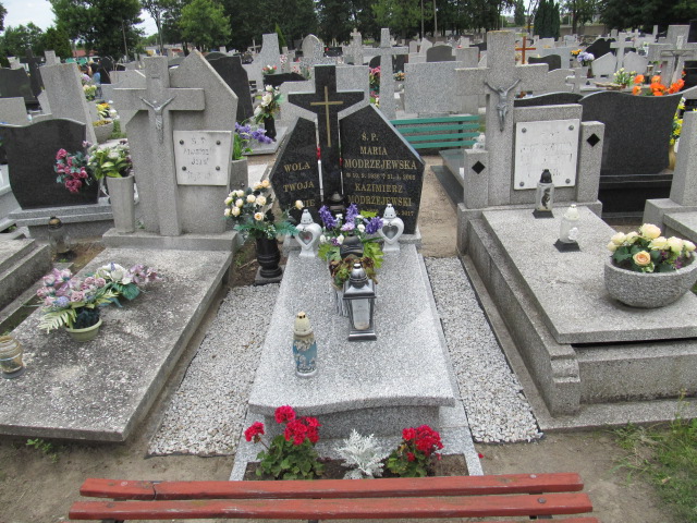 Grób Maria Modrzejewska