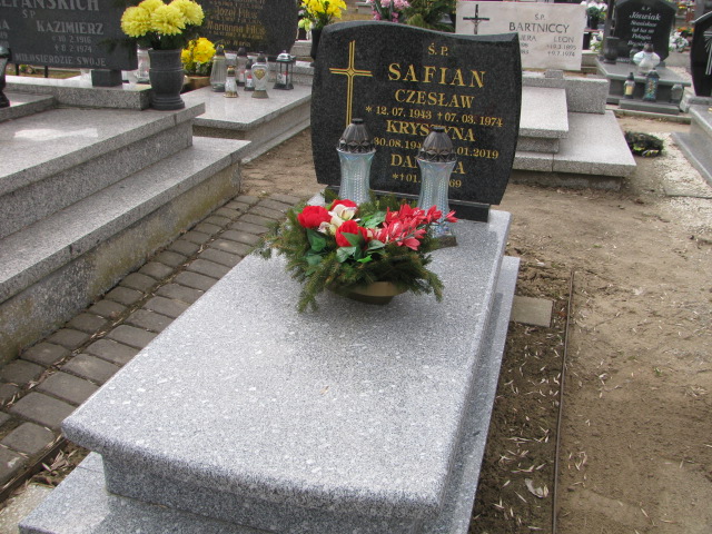 Grób Krystyna Safian