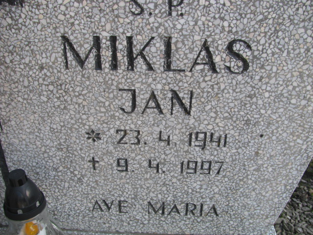 Jan Miklas 1941 Inowrocław - Grobonet - Wyszukiwarka osób pochowanych
